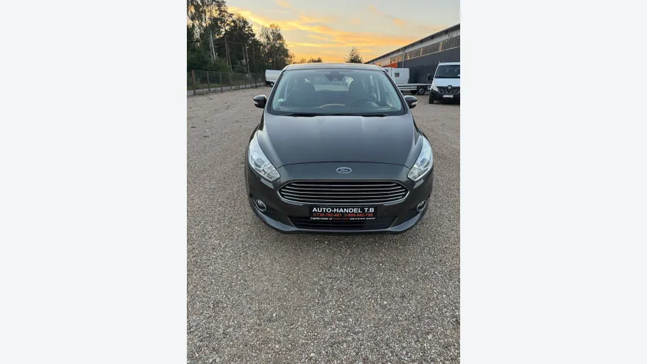 FORD S-MAX S-MAX 2.0 TDCi Trend