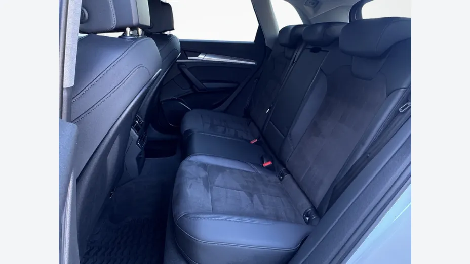AUDI Q5 Q5 40 TDI mHEV Quattro S Line S tronic