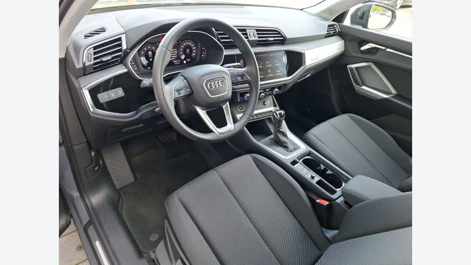 AUDI Q3 Q3 35 TFSI mHEV Advanced S tronic