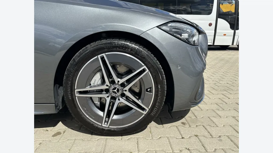 MERCEDES-BENZ C Klasa C 180 mHEV AMG