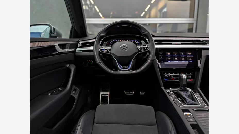 VOLKSWAGEN Arteon Arteon 2.0 TSI 4Motion R DSG