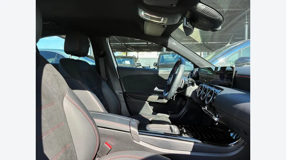 MERCEDES-BENZ A Klasa A 200 AMG Line 7G-DCT