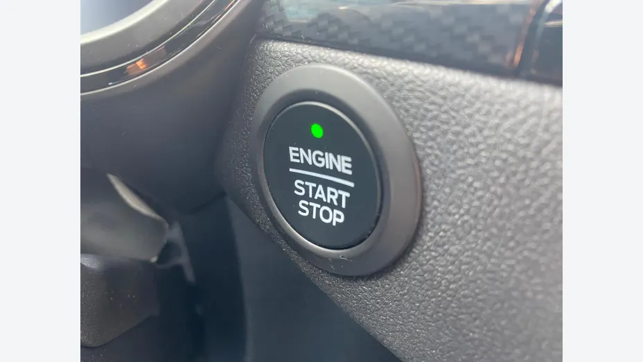 FORD Kuga Kuga 2.5 FHEV FWD Graphite Tech Edition e-CVT