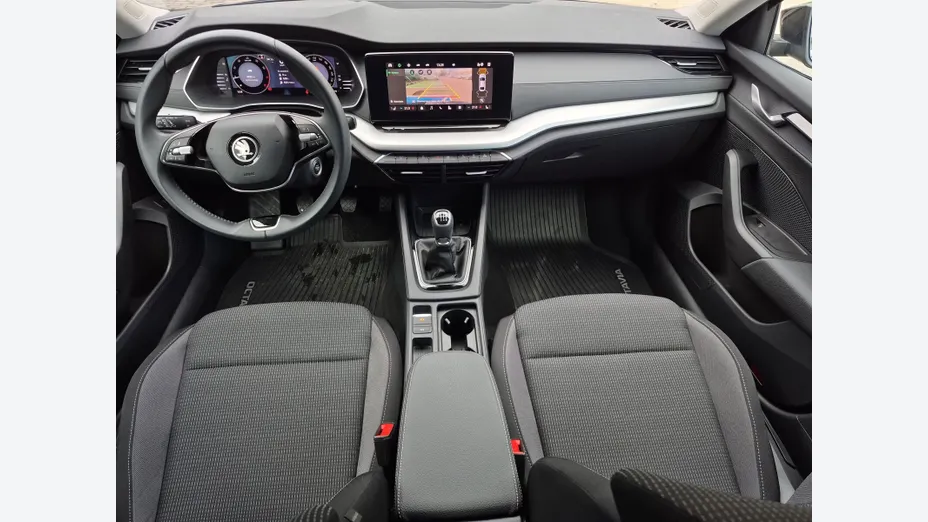 SKODA Octavia -