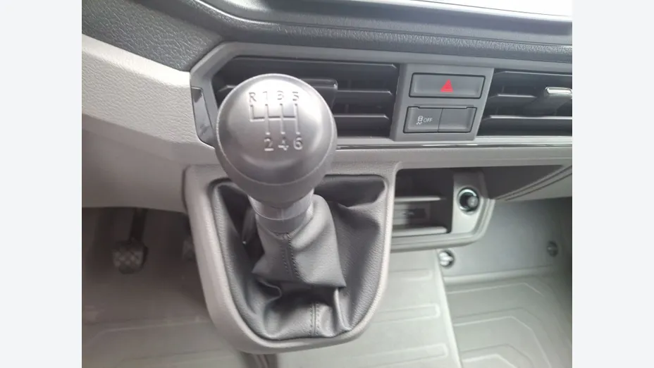 VOLKSWAGEN Crafter Crafter 35 TDI (skrzynia) Nowy