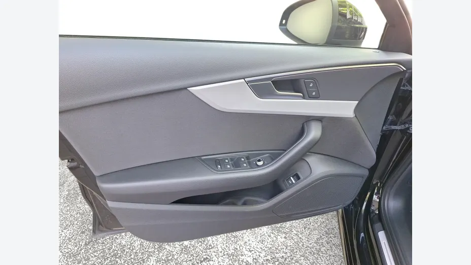 AUDI A4 Avant -