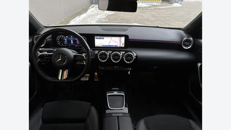 MERCEDES-BENZ A Klasa A 200 AMG Line 7G-DCT