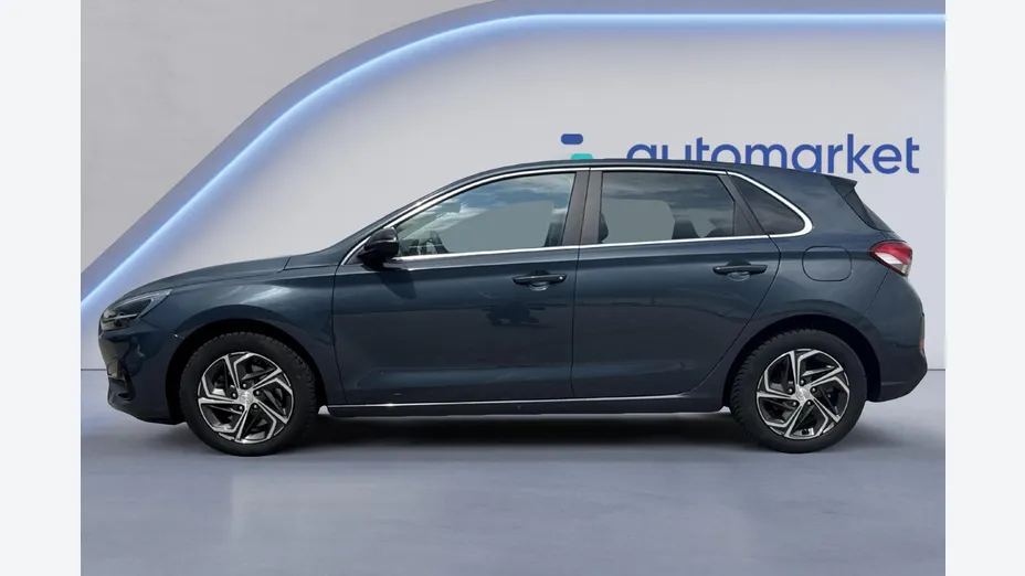 HYUNDAI i30 i30 1.0 T-GDI Smart