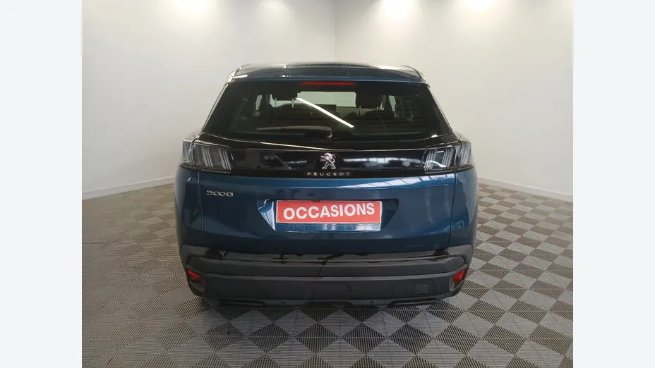 PEUGEOT 3008 -