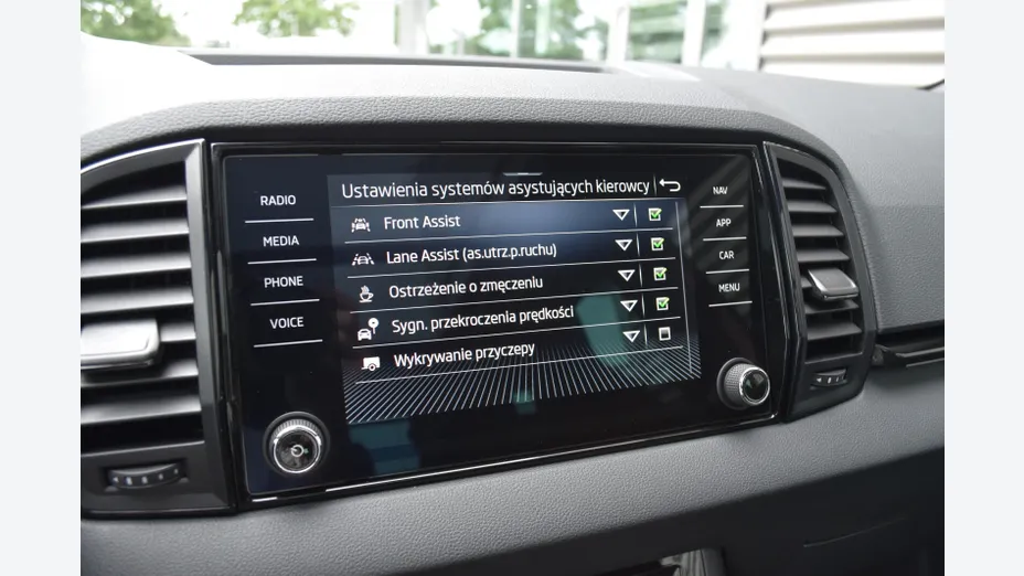 SKODA Karoq Karoq 1.5 TSI ACT 4x2 Sportline DSG