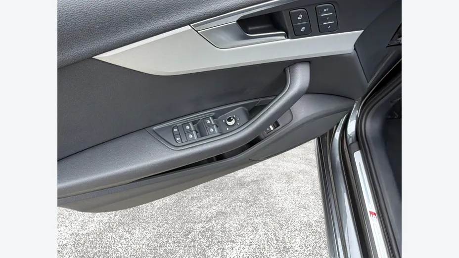 AUDI A4 Avant -