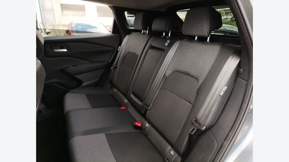 NISSAN Qashqai Qashqai 1.3 DIG-T mHEV N-Connecta Xtronic