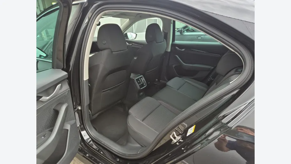 SKODA Octavia Octavia 1.5 TSI mHEV Drive Selection DSG Nowy