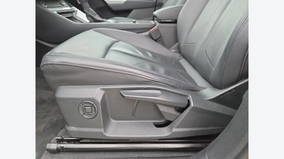 AUDI Q3 Sportback -
