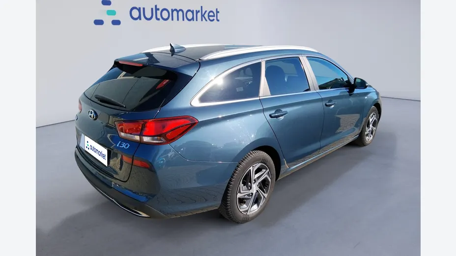 HYUNDAI i30 i30 1.5 T-GDI 48V Smart