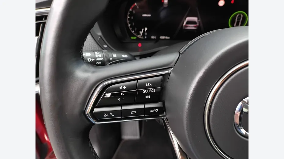 MAZDA CX-60 -