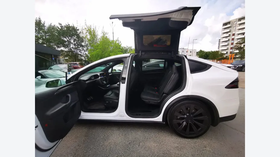 TESLA Model X X Long Range