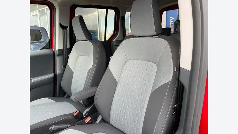 FORD Tourneo Courier Tourneo Courier 1.0 EcoBoost Titanium aut Nowy