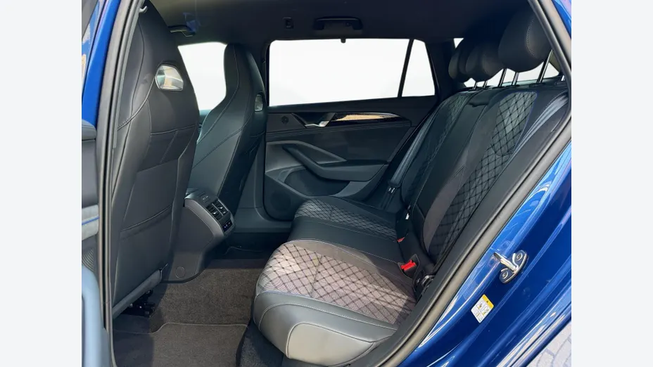 VOLKSWAGEN Passat Passat 2.0 TDI SCR R-Line Plus DSG