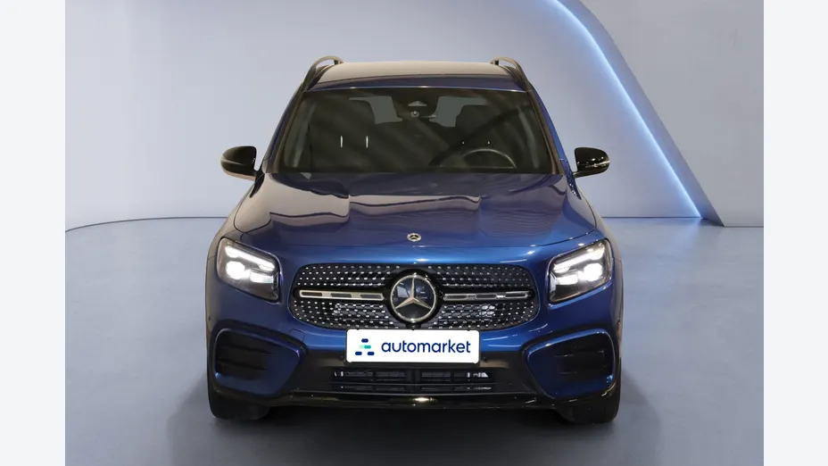 MERCEDES-BENZ GLB GLB 200 mHEV AMG Line 7G-DCT
