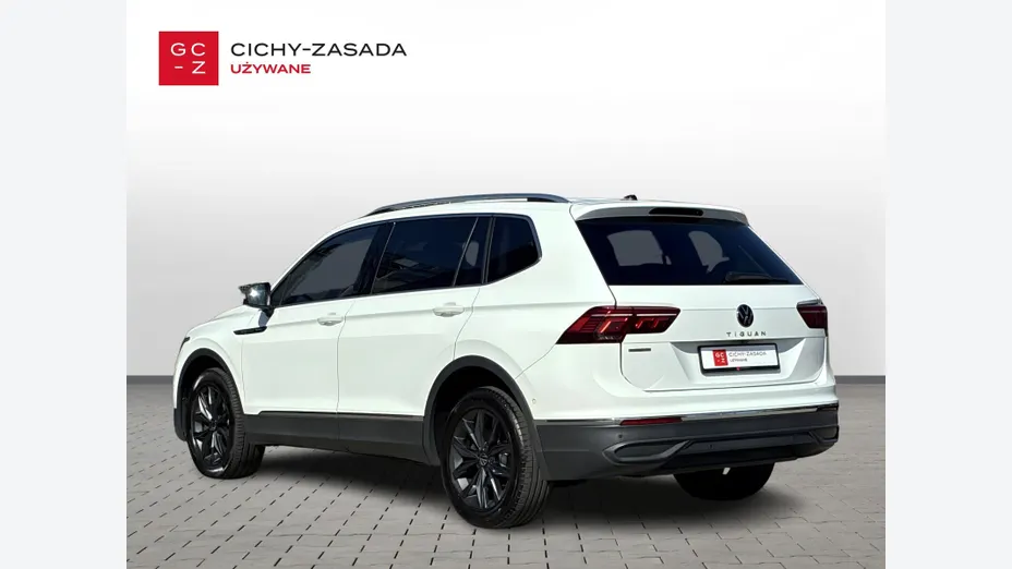 VOLKSWAGEN Tiguan Allspace -