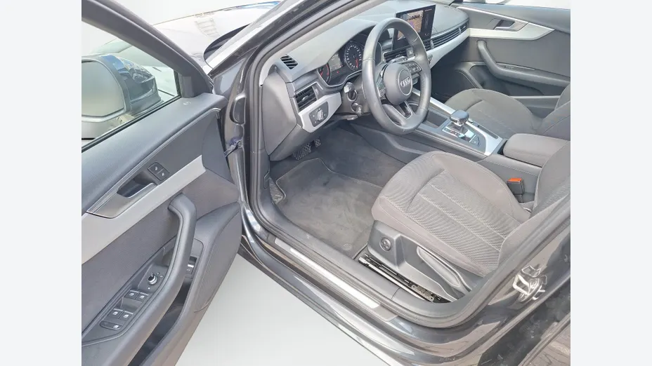 AUDI A4 Avant -