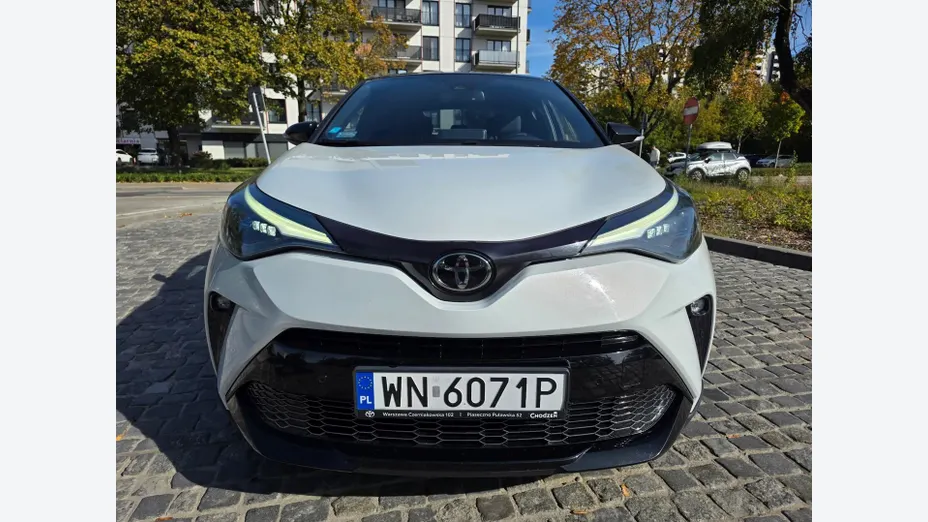 TOYOTA C-HR -