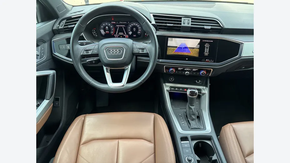 AUDI Q3 Sportback -