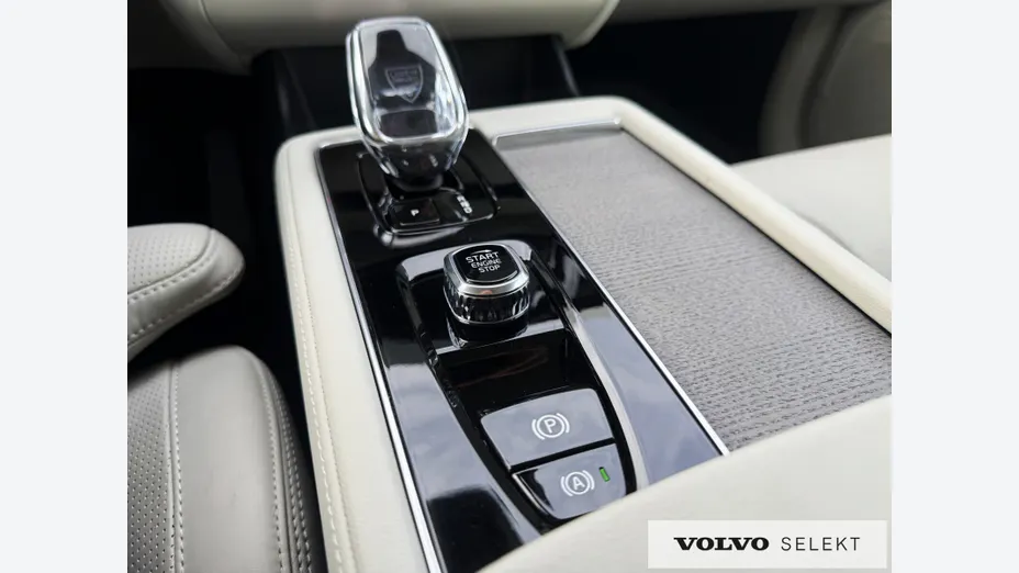 VOLVO XC90 XC90 B5 B AWD Plus Dark 7os aut
