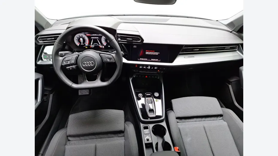 AUDI A3 Limousine -