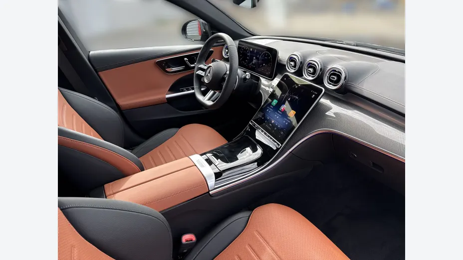 MERCEDES-BENZ C Klasa C 220 d mHEV 4-Matic AMG