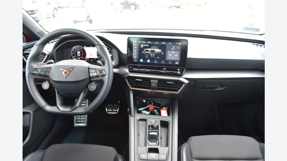 CUPRA Leon Leon 2.0 TSI 4Drive VZ DSG