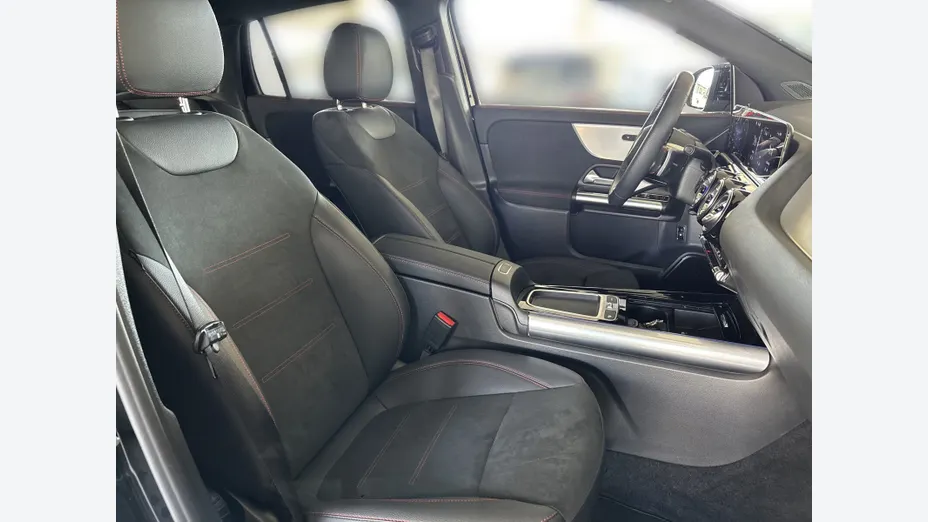 MERCEDES-BENZ GLA GLA 200 mHEV AMG Line 7G-DCT