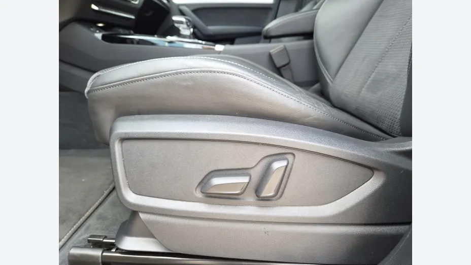 AUDI Q5 Q5 50 TFSI e Quattro S Line S tronic