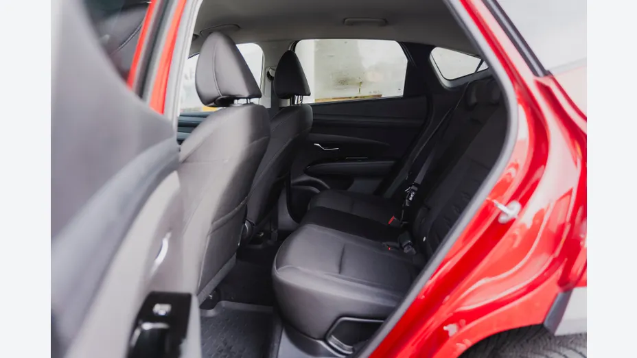 HYUNDAI Tucson Tucson 1.6 T-GDi HEV Modern 2WD aut
