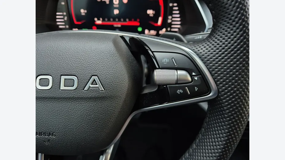SKODA Octavia Octavia 1.5 TSI mHEV Selection DSG