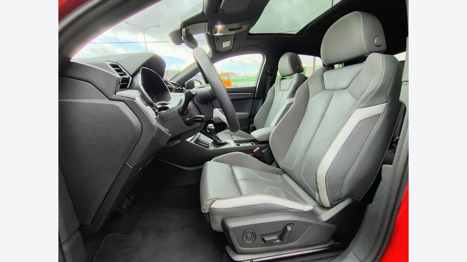 AUDI Q3 Sportback -