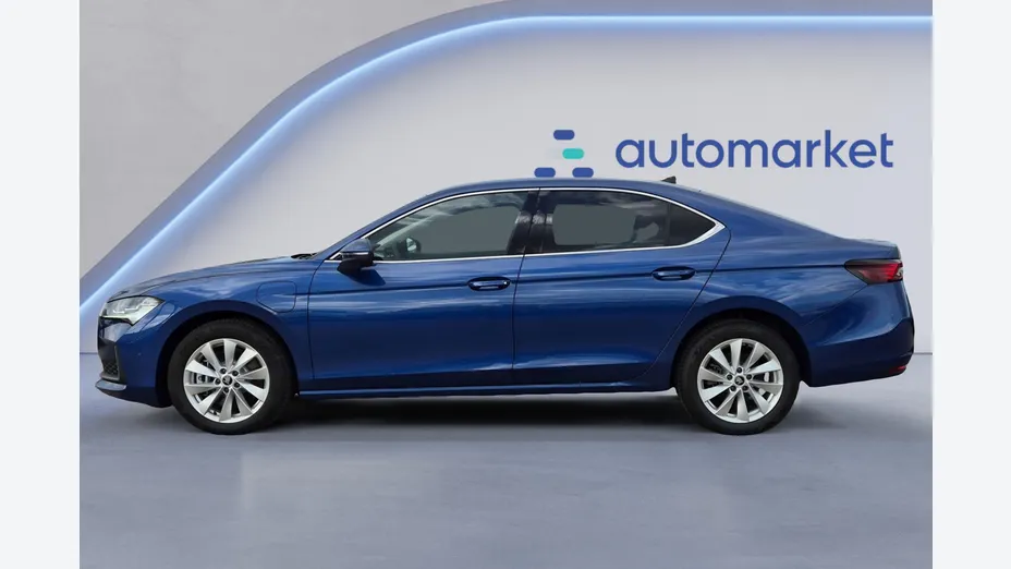 SKODA Superb Superb 1.5 TSI Plug-in Hybrid Edition 130 DSG