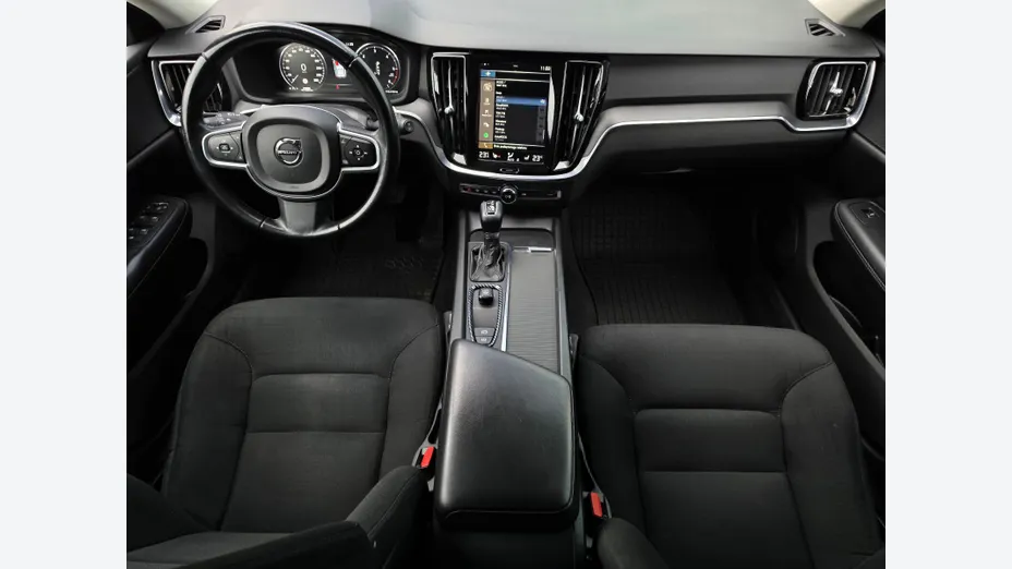 VOLVO V60 V60 D3 Momentum aut
