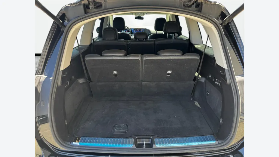 MERCEDES-BENZ GLS -