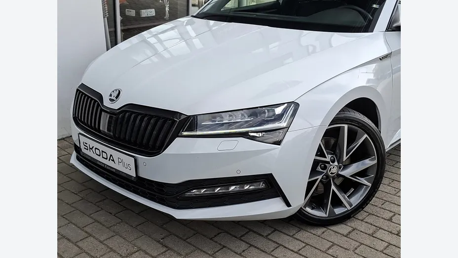 SKODA Superb Superb 2.0 TDI SCR Sportline DSG