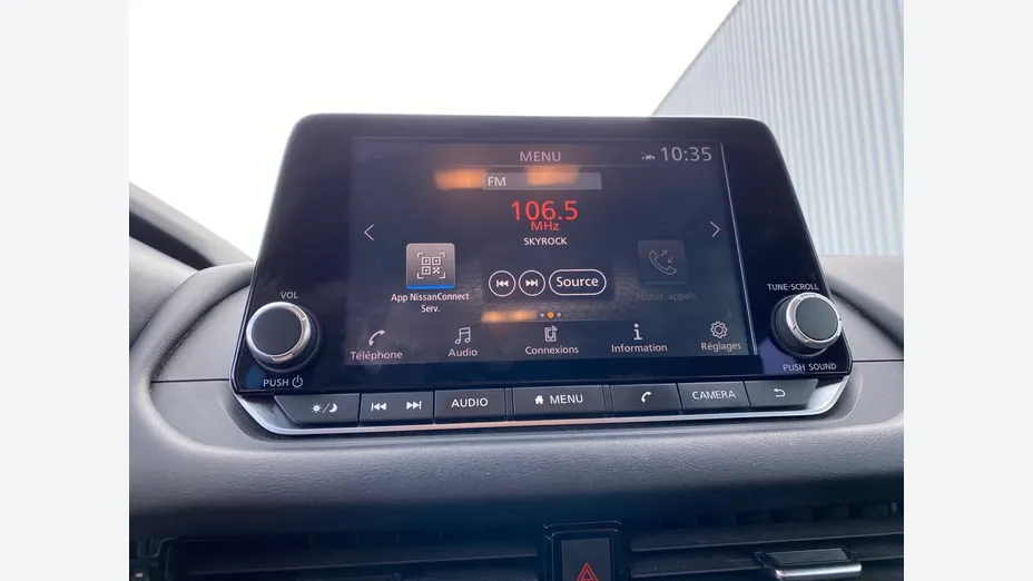 NISSAN Qashqai -
