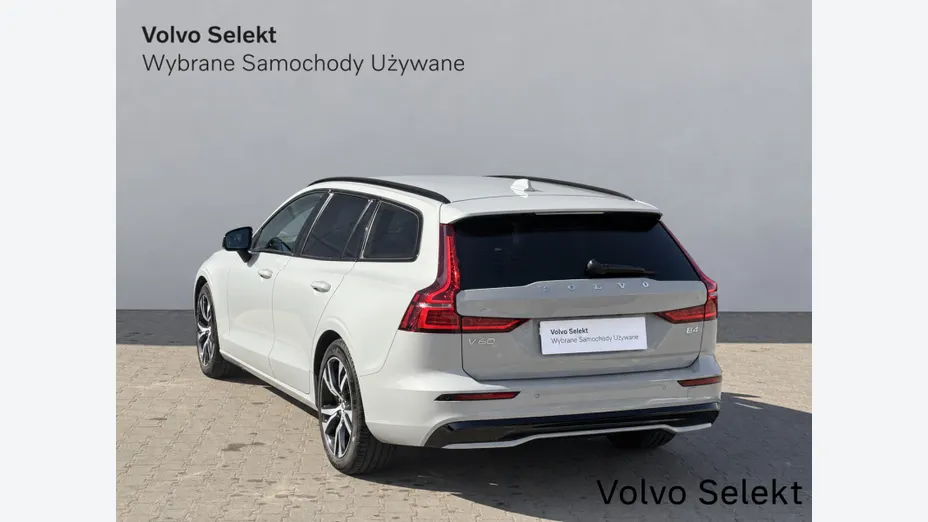 VOLVO V60 V60 B4 B Plus Dark aut