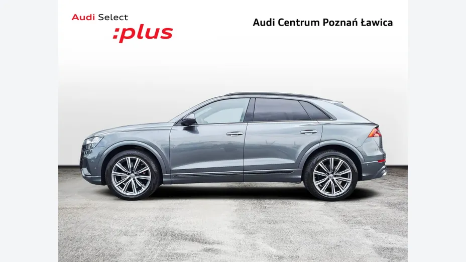 AUDI SQ8 -