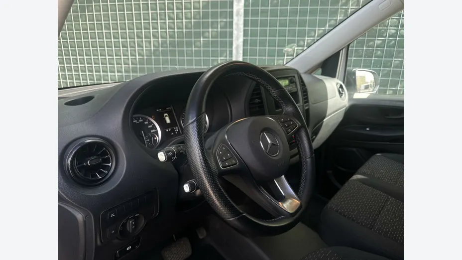 MERCEDES-BENZ Vito Vito Tourer 114 CDI L2 Pro 9G-Tronic 447.703