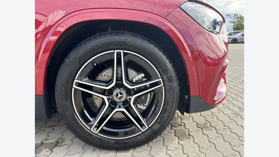 MERCEDES-BENZ GLA GLA 200 mHEV AMG Line 7G-DCT