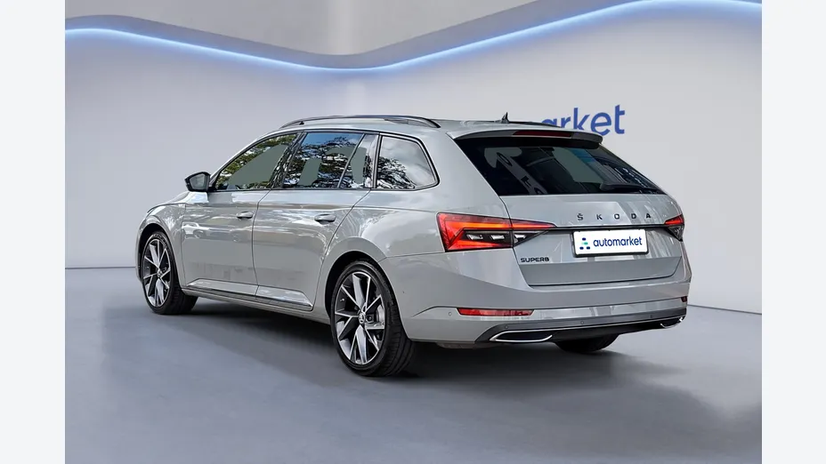 SKODA Superb Superb 2.0 TDI SCR Sportline DSG
