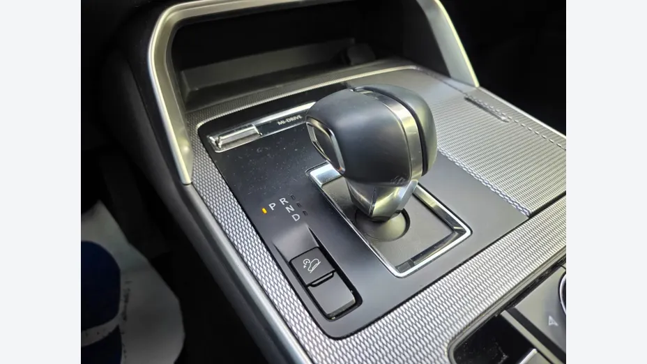 MAZDA CX-90 -