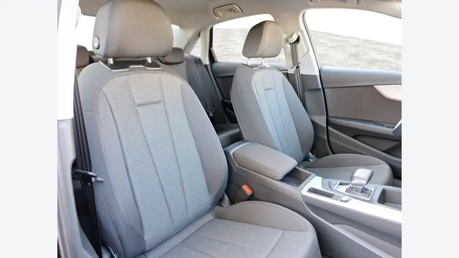 AUDI A4 A4 40 TFSI mHEV Quattro Advanced S tronic