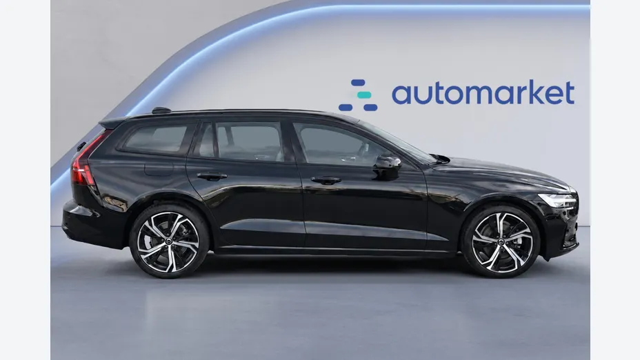 VOLVO V60 V60 B4 B Plus Dark aut